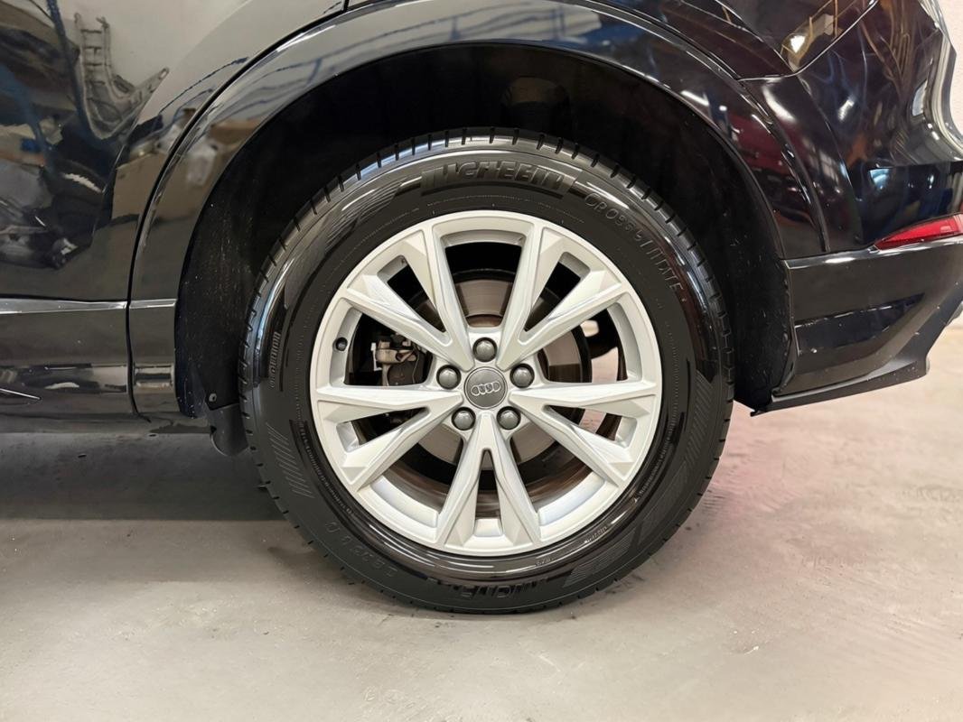 Audi Q3 - Photo 12