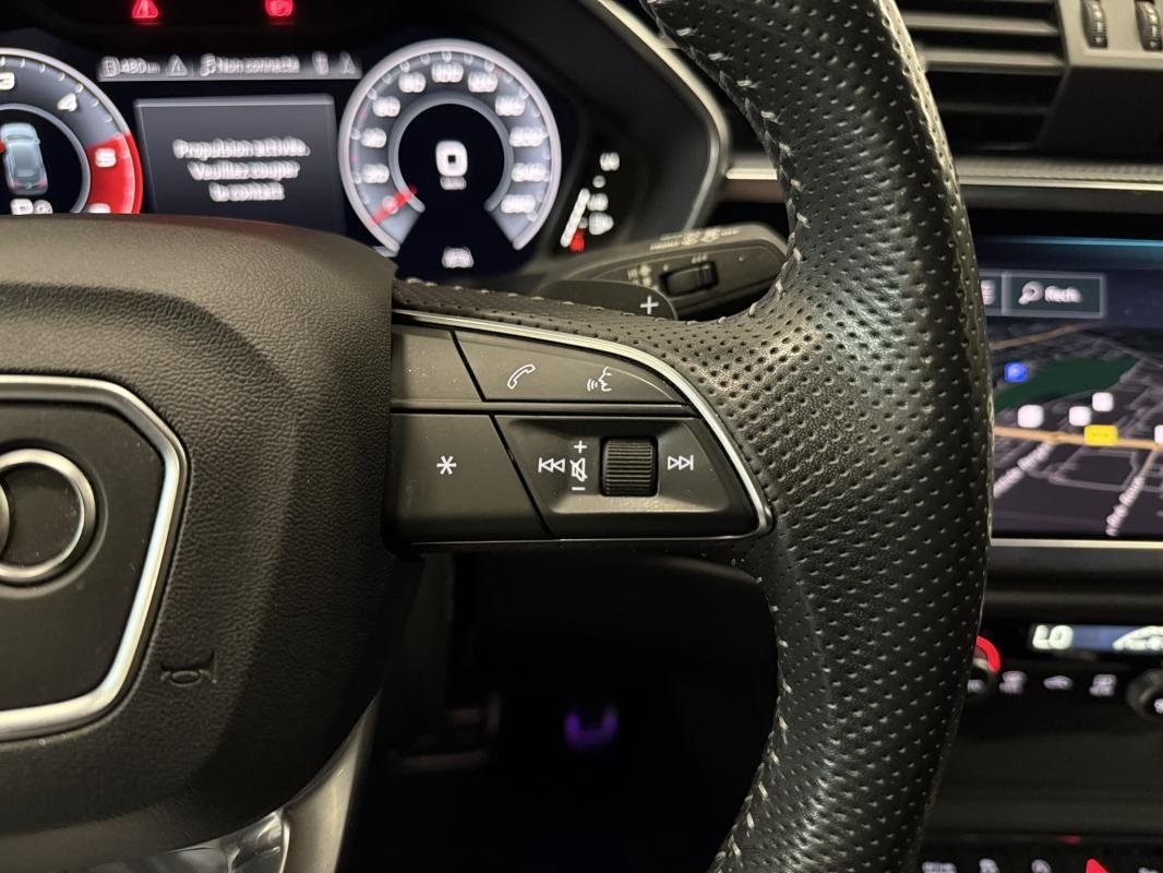 Audi Q3 - Photo 18