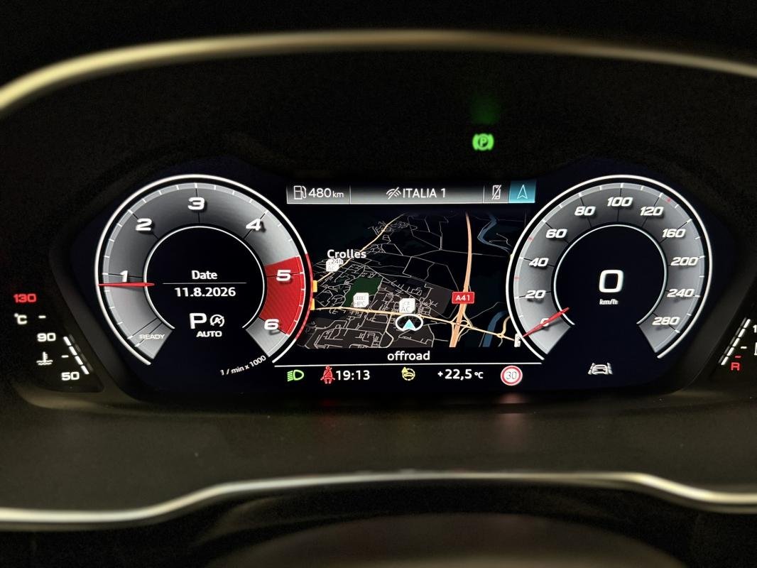 Audi Q3 - Photo 19