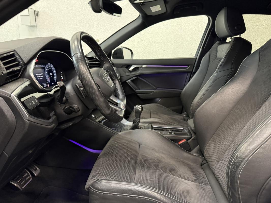 Audi Q3 - Photo 21