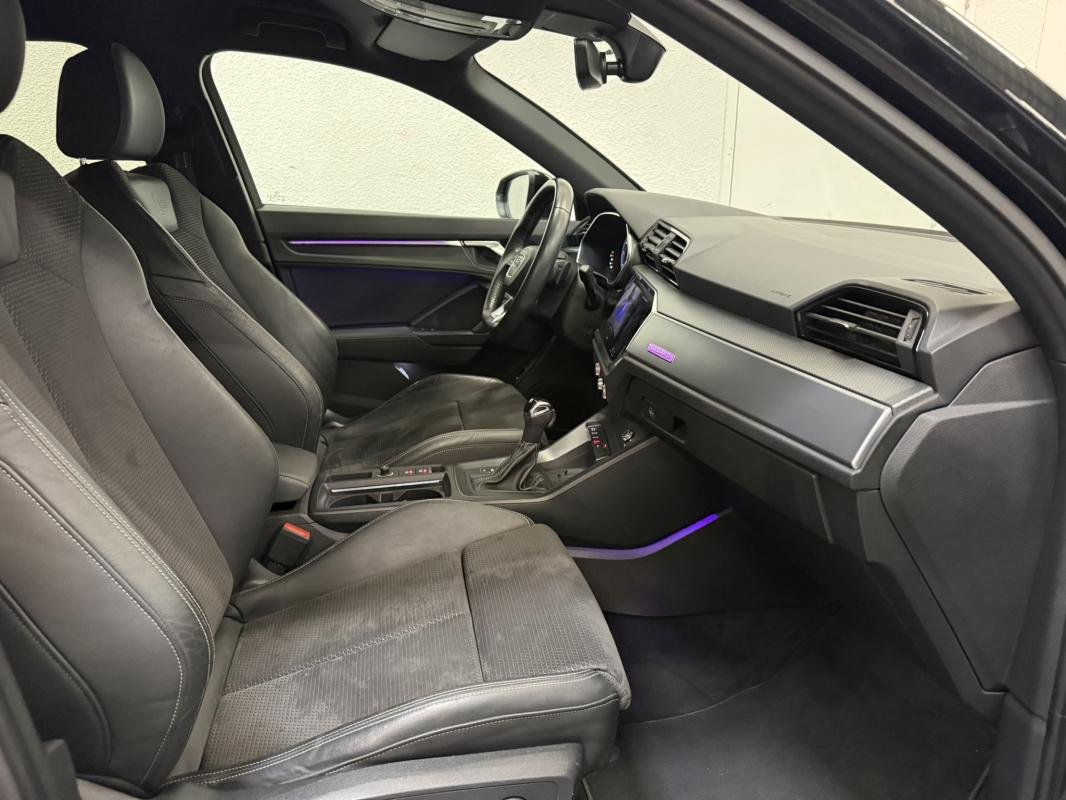Audi Q3 - Photo 28