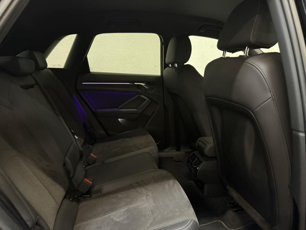 Audi Q3 - Photo 32