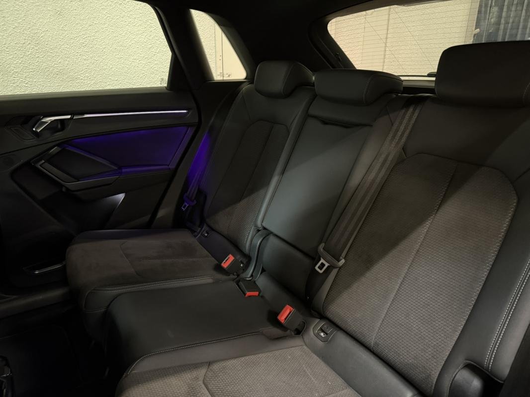 Audi Q3 - Photo 37