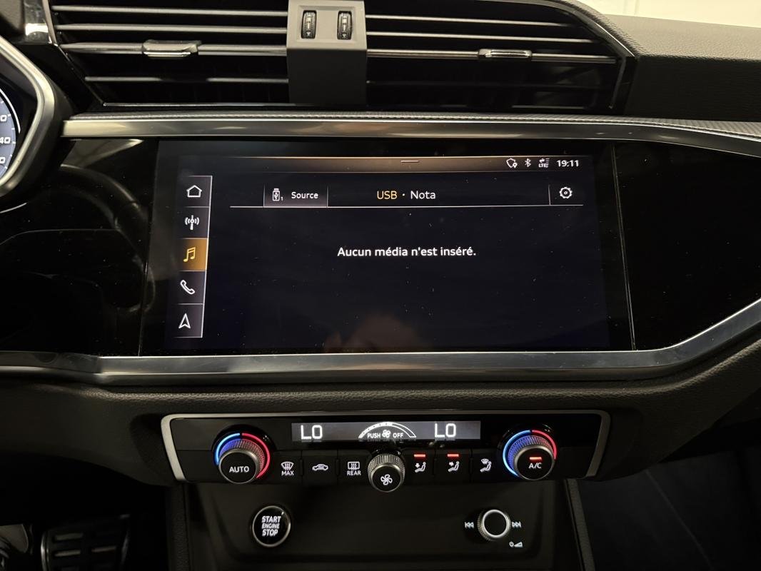Audi Q3 - Photo 41
