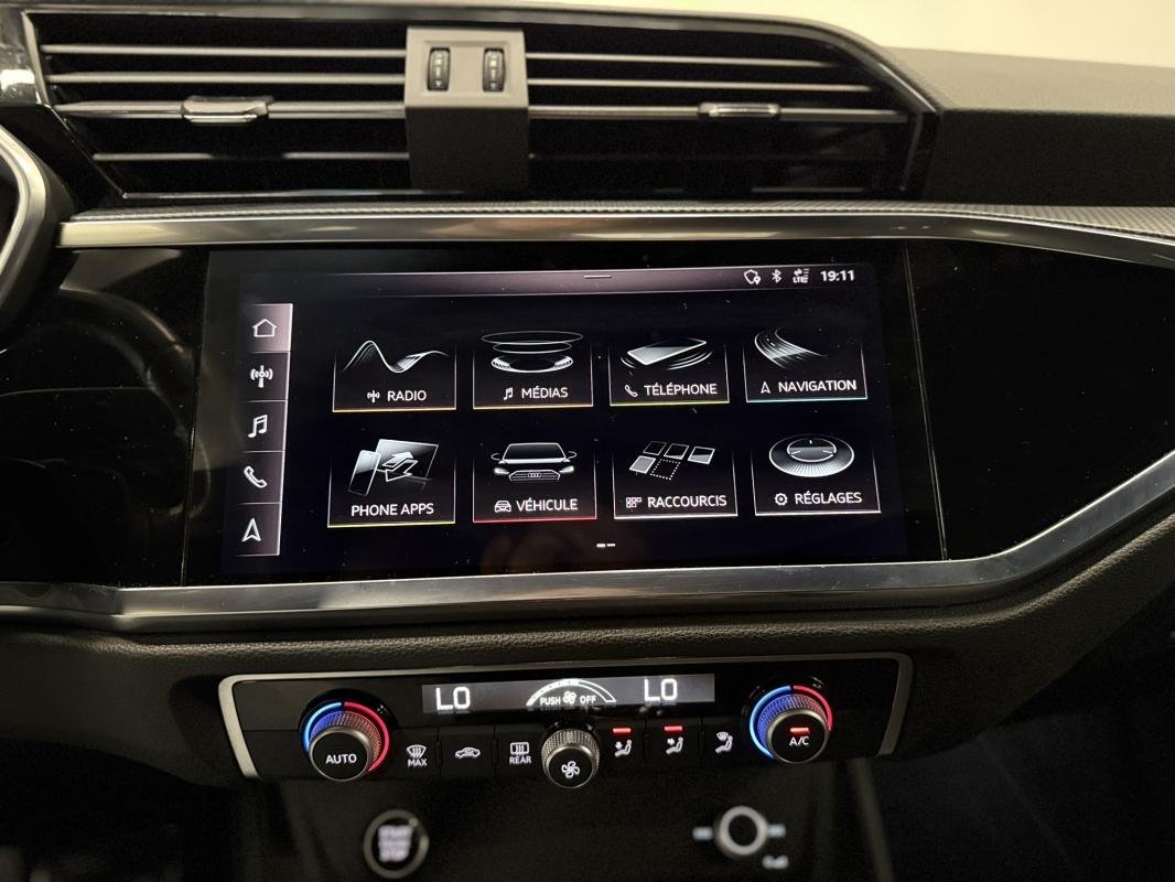 Audi Q3 - Photo 43