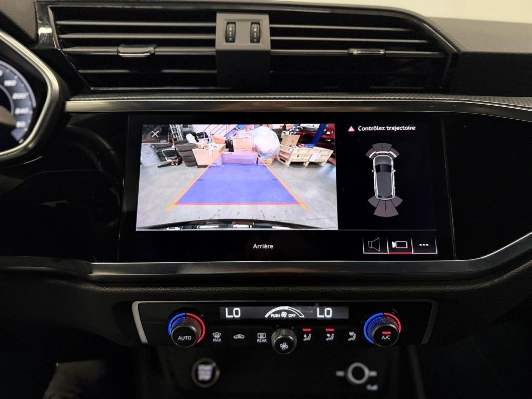 Audi Q3 - Photo 46