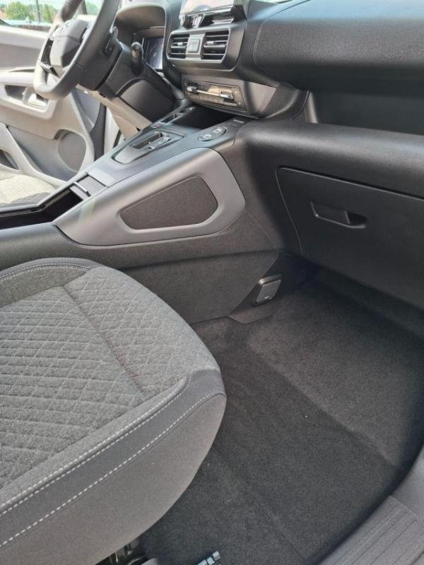 Opel Combo - Photo 11