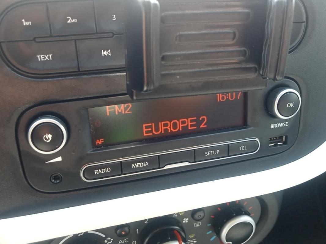 Renault Twingo - Photo 21