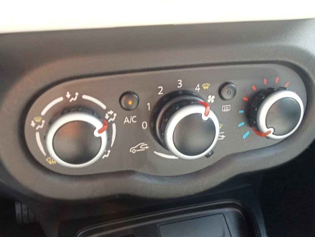Renault Twingo - Photo 23