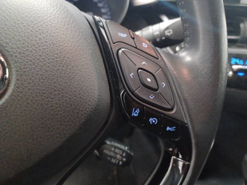 Toyota C-HR - Photo 18