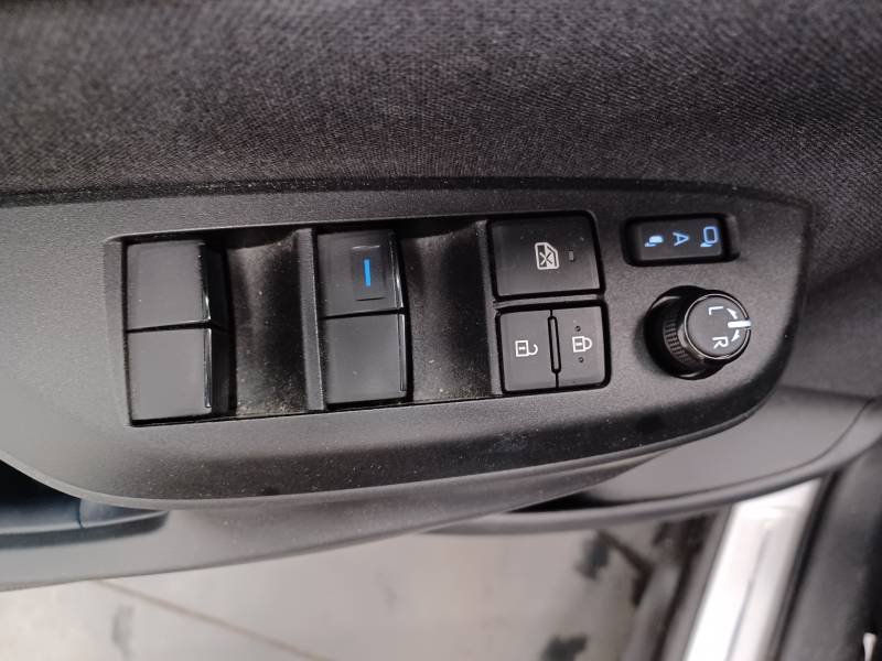 Toyota Yaris - Photo 15