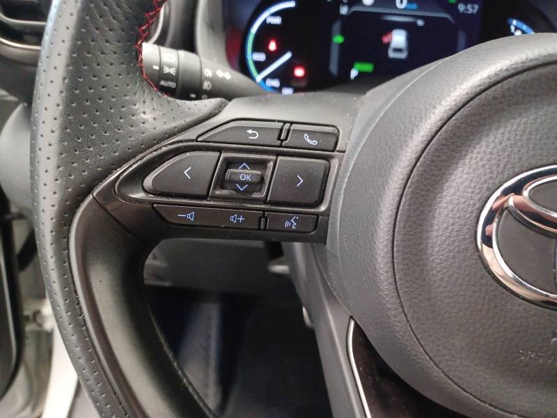 Toyota Yaris - Photo 16
