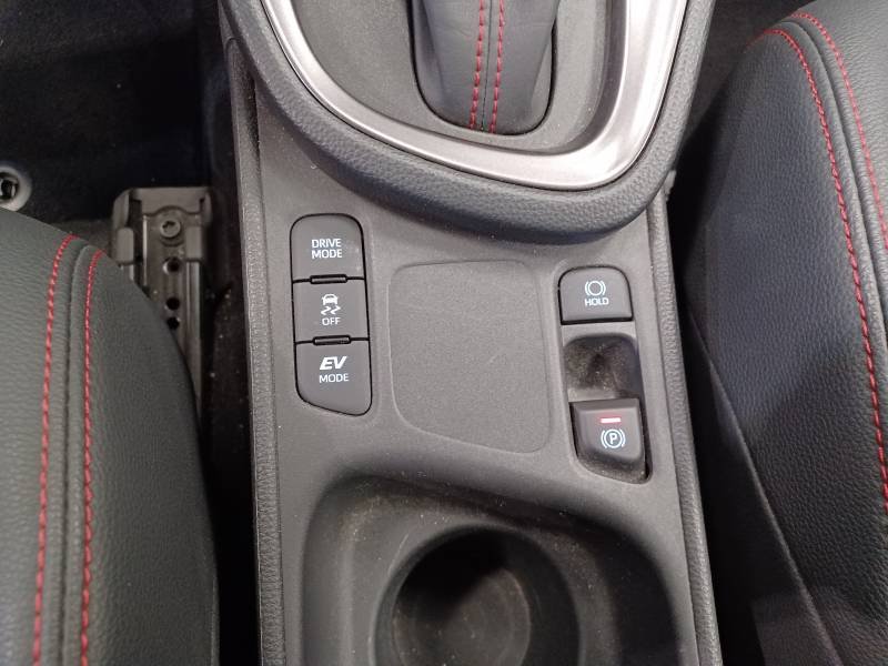 Toyota Yaris - Photo 21