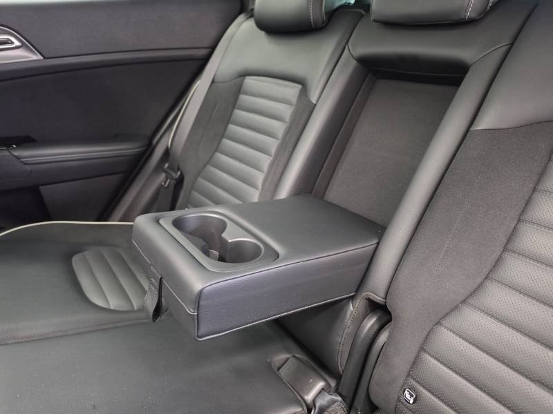 Kia Sportage - Photo 23