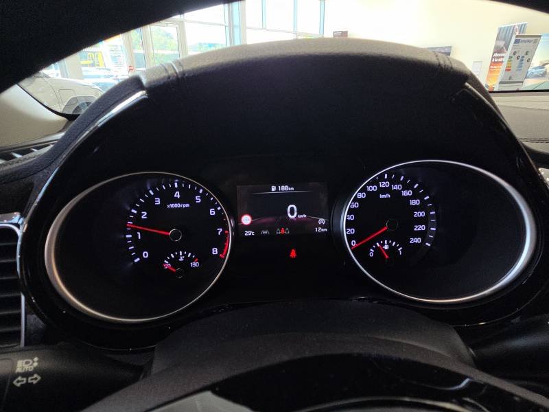 Kia CEED - Photo 11