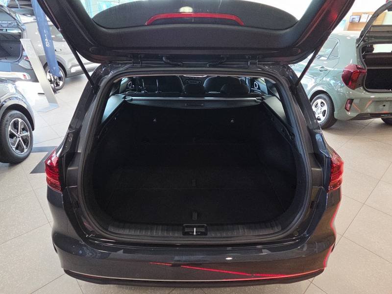 Kia CEED - Photo 14