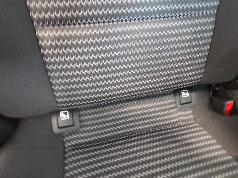 Kia CEED - Photo 35