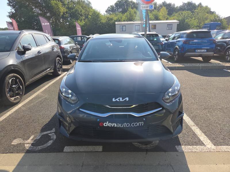 Kia CEED - Photo 40