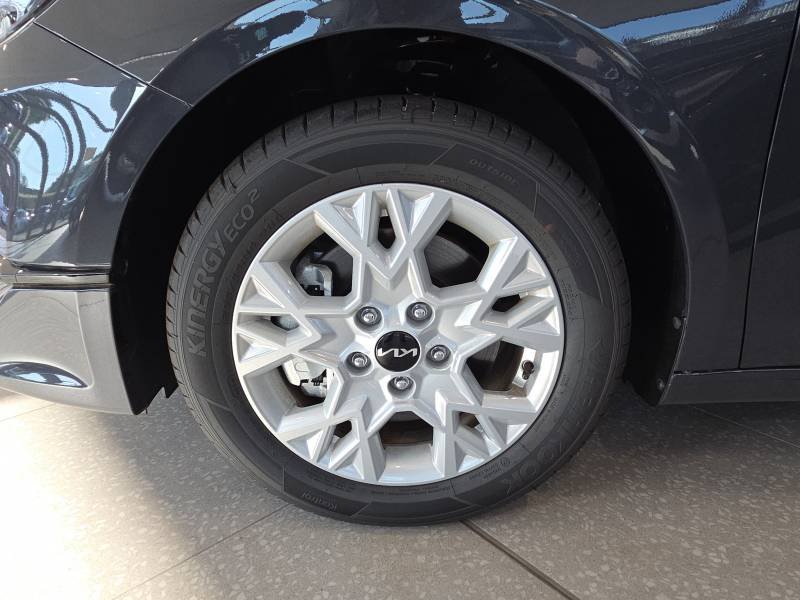 Kia CEED - Photo 9