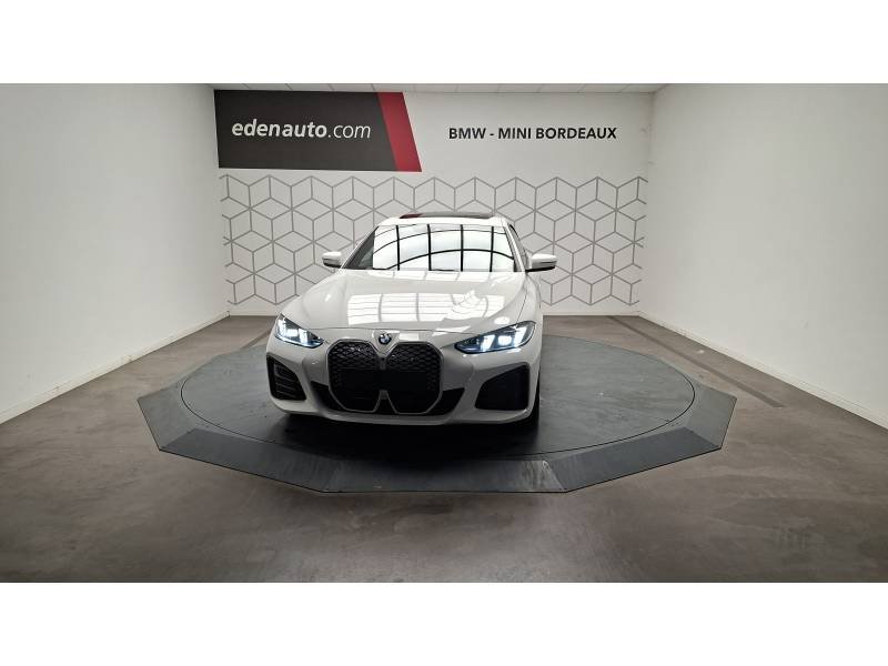 BMW i4 - Photo 31