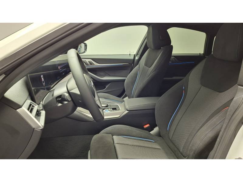 BMW i4 - Photo 46