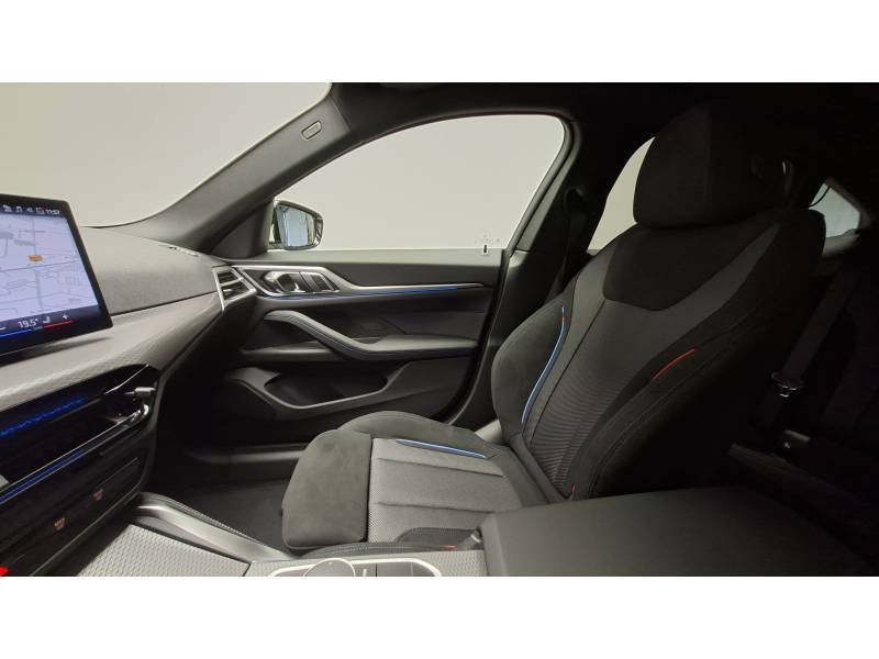 BMW i4 - Photo 9