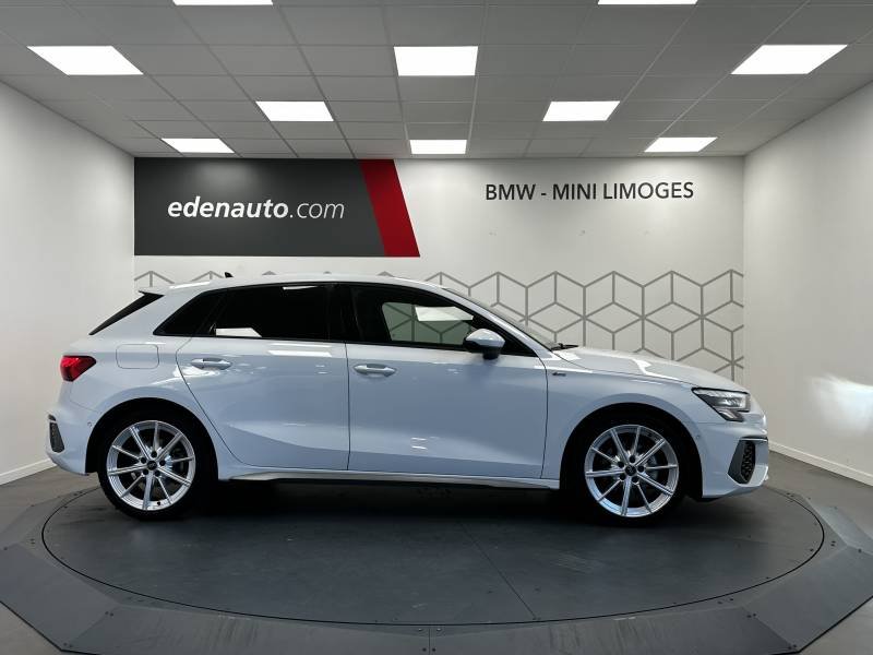 Audi A3 - Photo 3