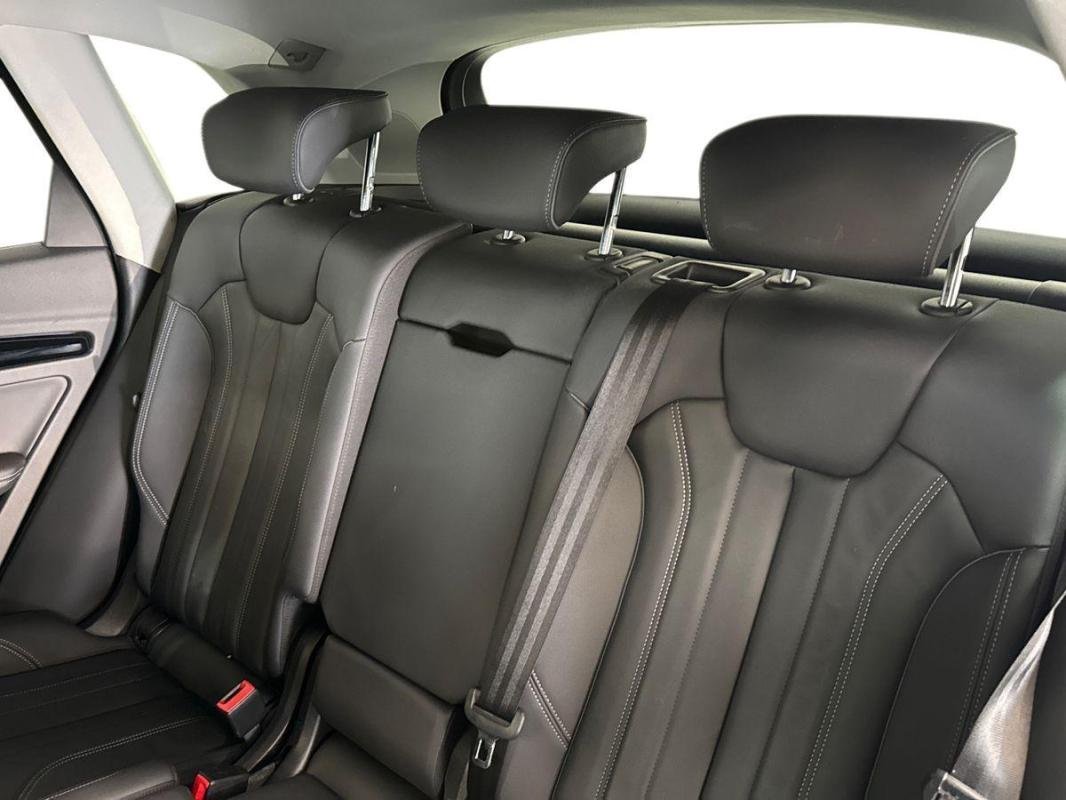 Audi Q5 - Photo 23