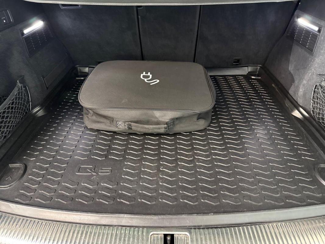 Audi Q5 - Photo 31