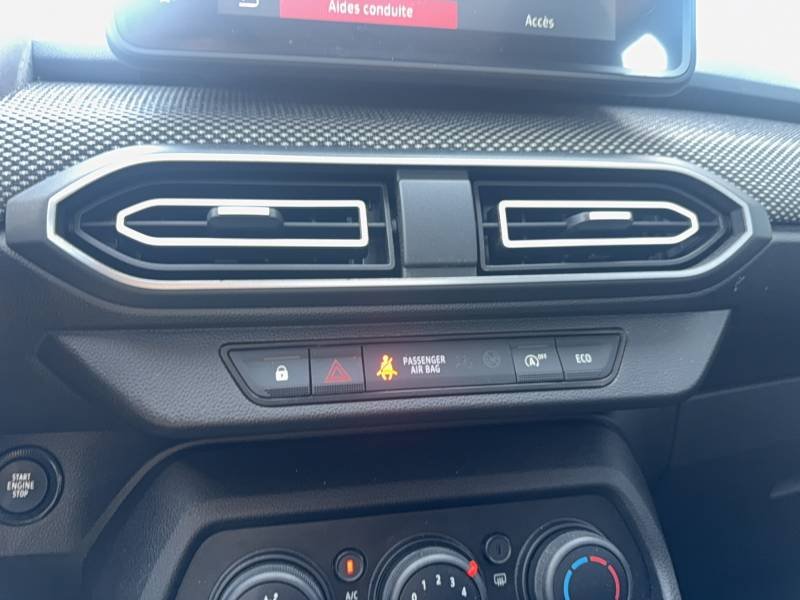 Dacia Sandero - Photo 37
