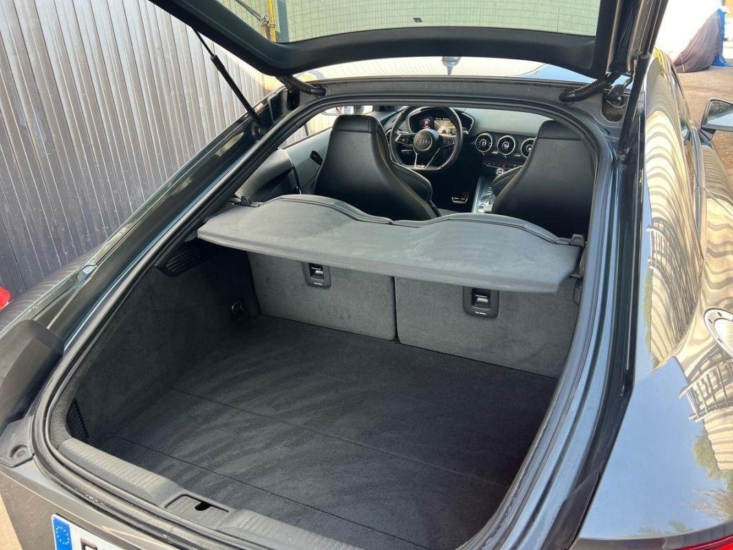 Audi TT Coupé - Photo 32