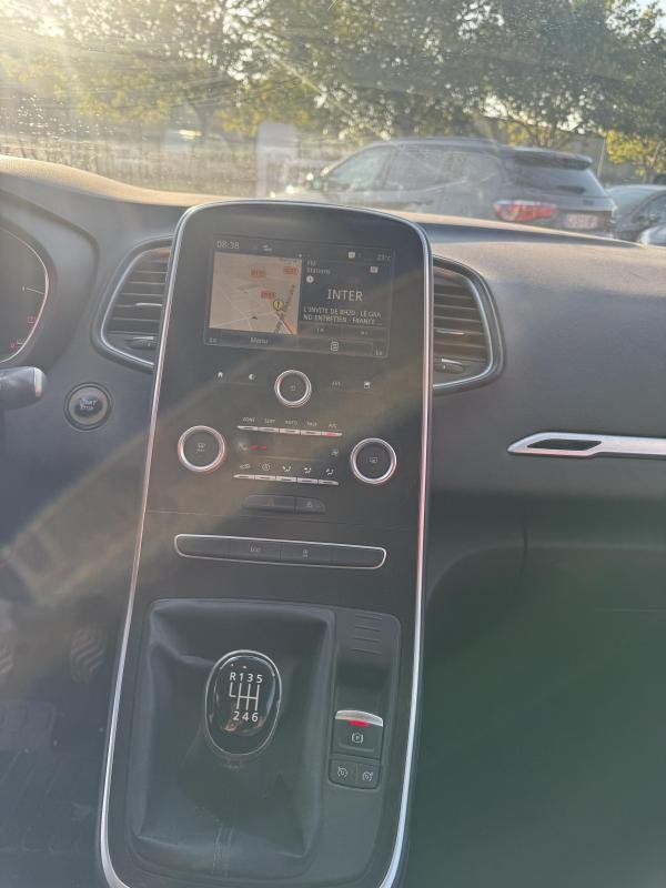 Renault Grand Scénic - Photo 6