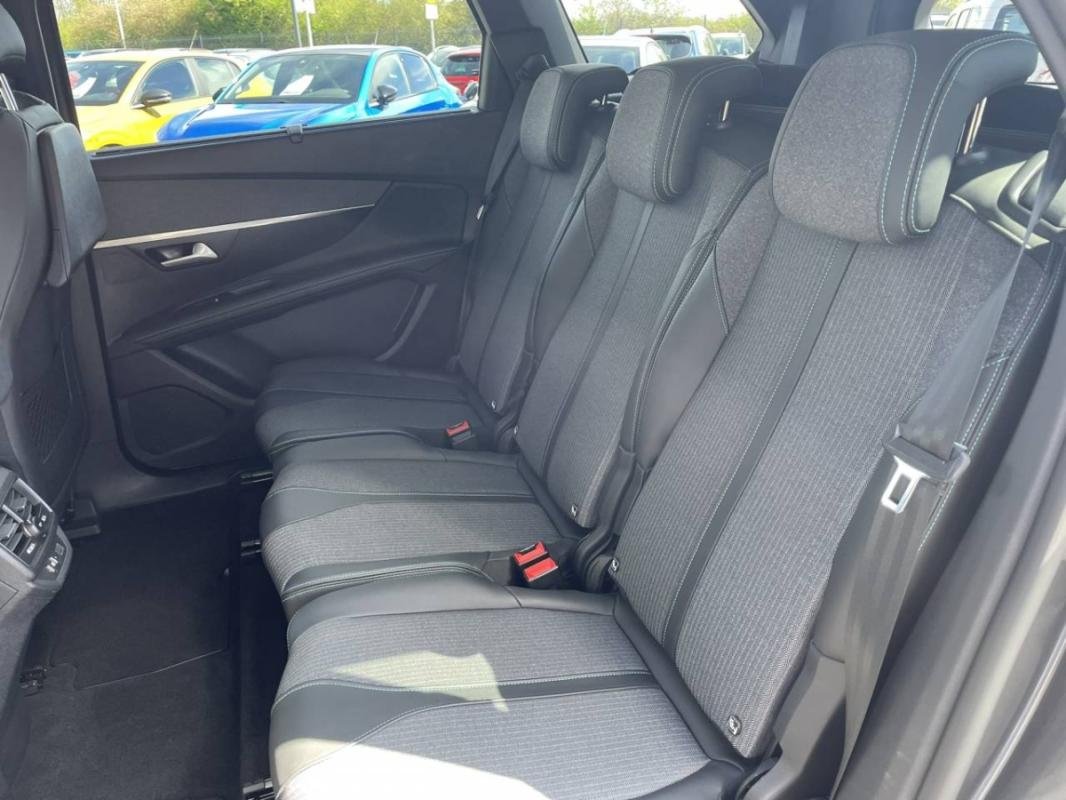 Peugeot 5008 - Photo 16