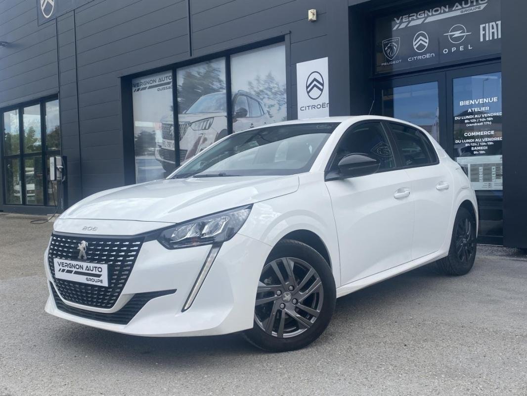 Peugeot 208 - Photo 1