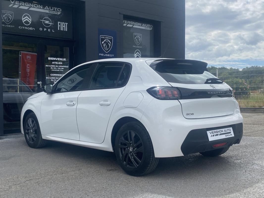 Peugeot 208 - Photo 25
