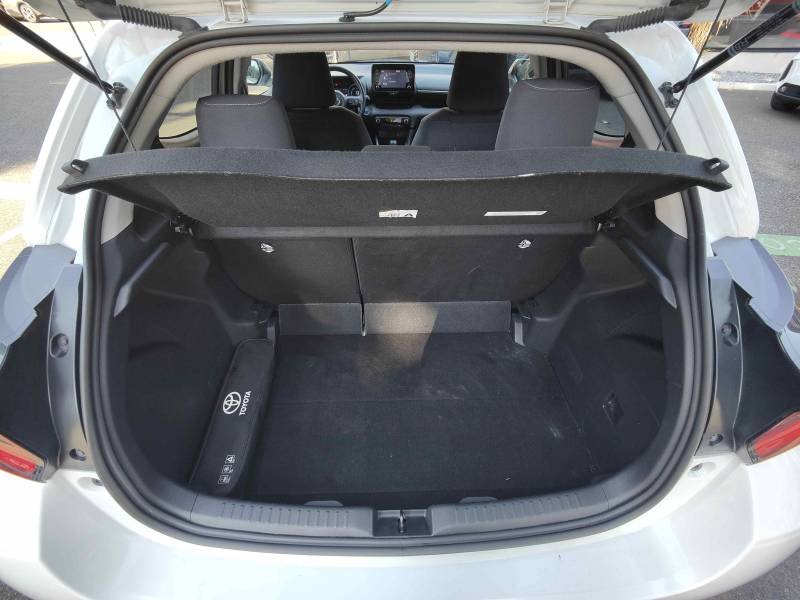 Toyota Yaris - Photo 34