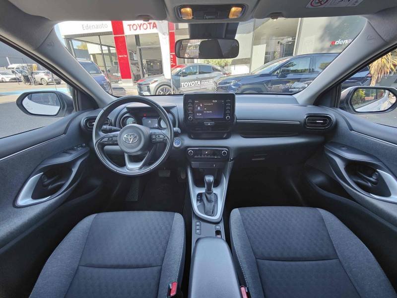 Toyota Yaris - Photo 9