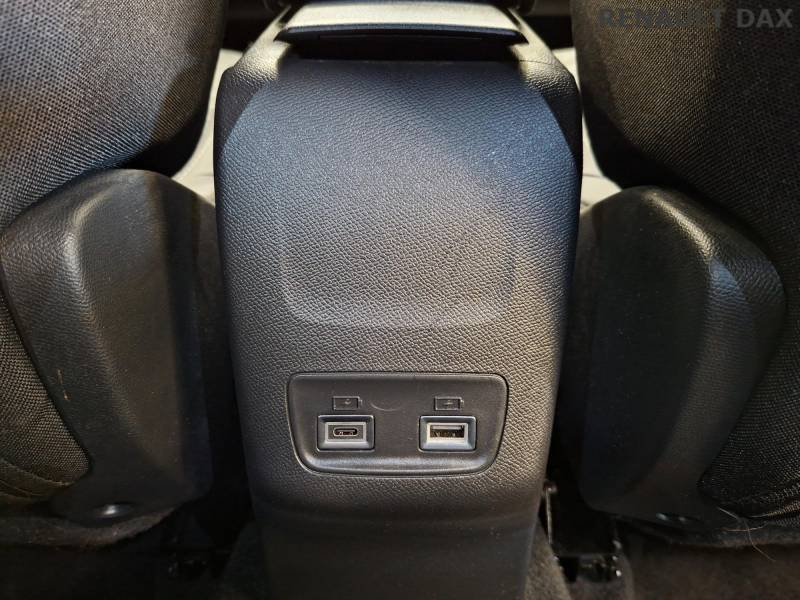Peugeot 2008 - Photo 27