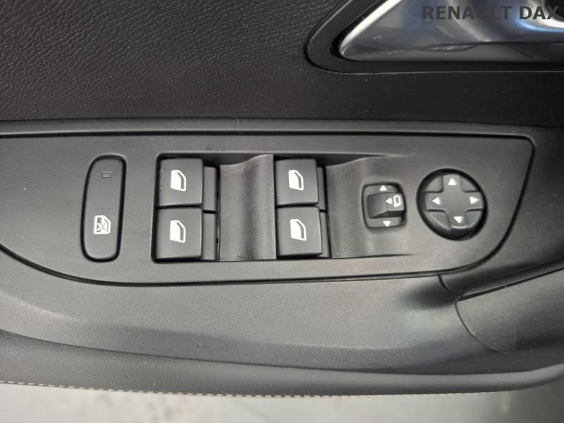 Peugeot 2008 - Photo 34