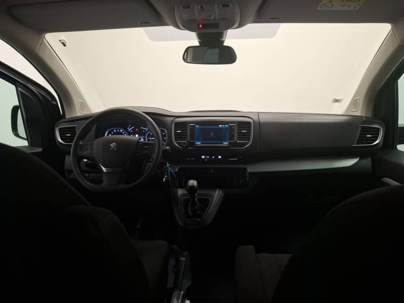 Peugeot Traveller - Photo 32
