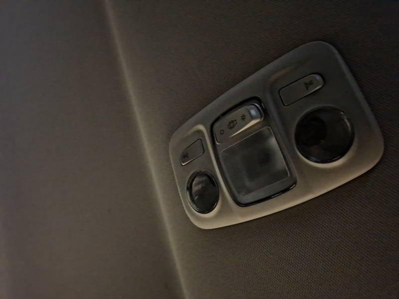 Peugeot Traveller - Photo 35