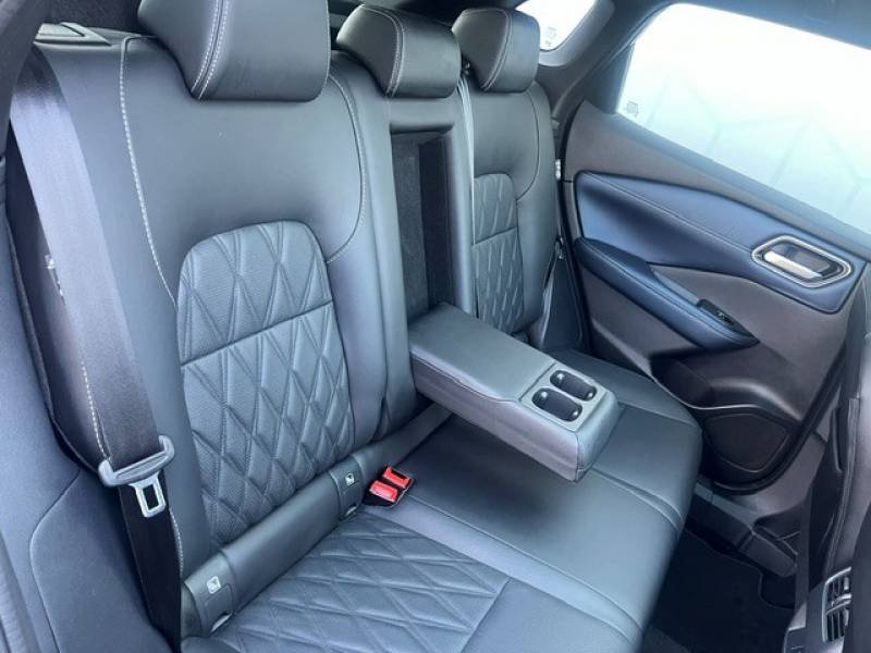 Nissan Qashqai - Photo 24