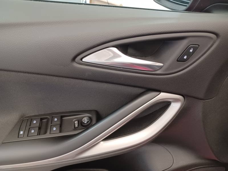 Opel Astra - Photo 35