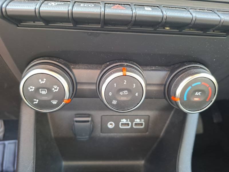 Renault Clio - Photo 13