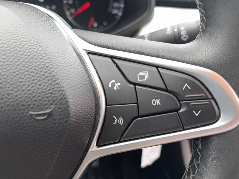 Renault Clio - Photo 18
