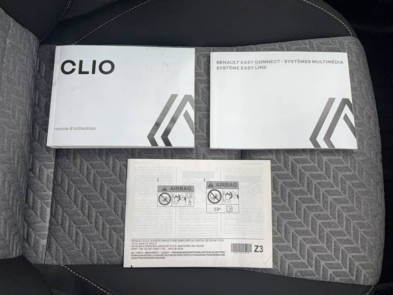 Renault Clio - Photo 32