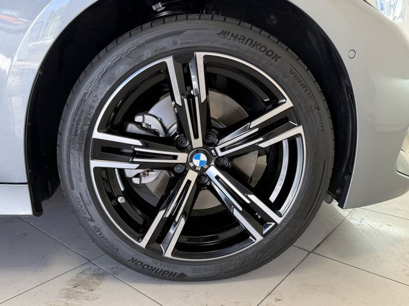 BMW Série 3 - Photo 41
