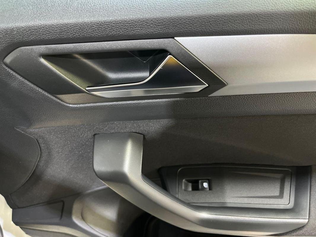 Volkswagen T-Roc - Photo 15