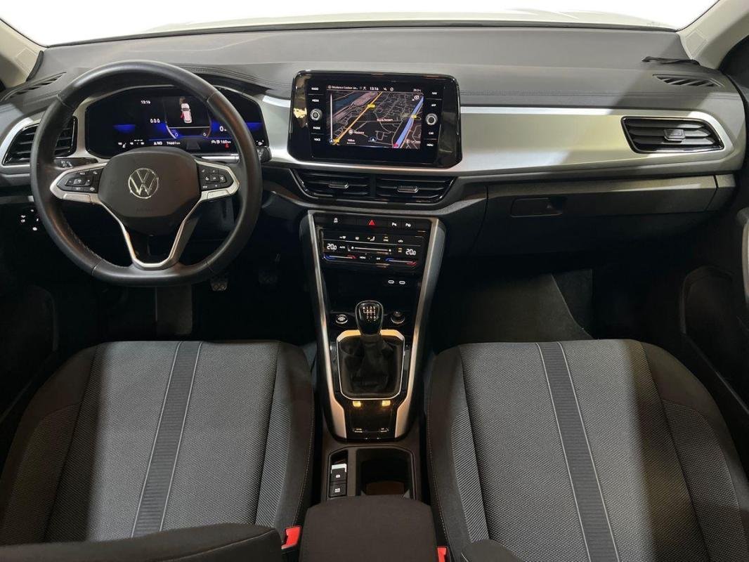 Volkswagen T-Roc - Photo 24