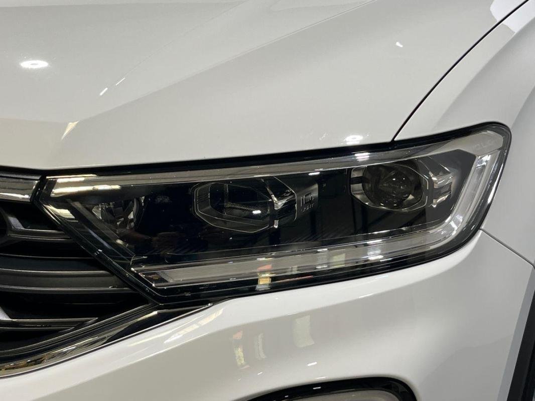 Volkswagen T-Roc - Photo 26